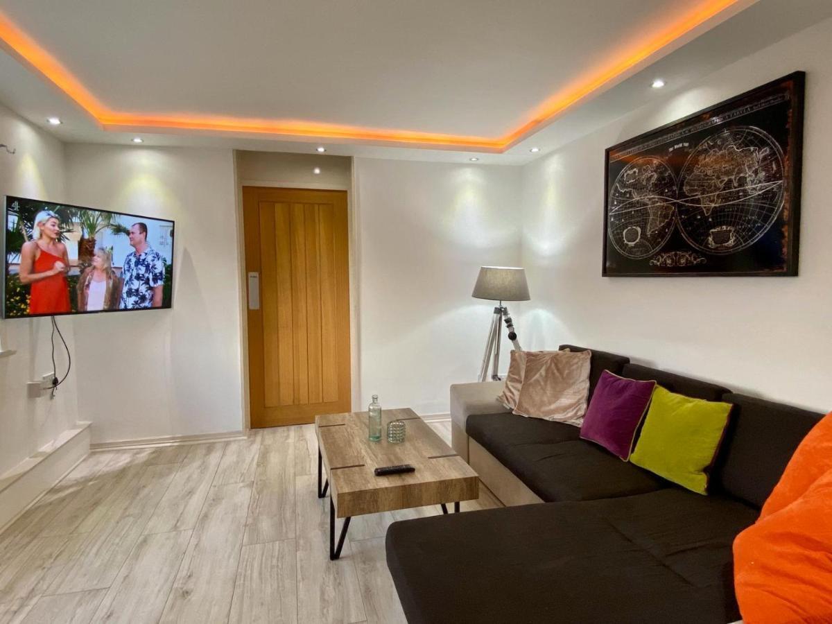 Kennedy House By Blackpool Service Apartments المظهر الخارجي الصورة